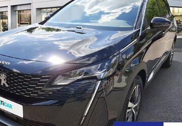 Peugeot 5008 42.652 km 20.880 &euro; Köln 50933