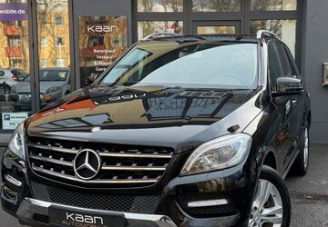 Mercedes-Benz ML 350 218.000 km 15.699 &euro; Köln 51107