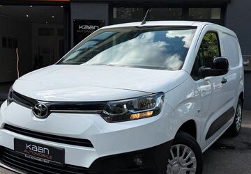 Toyota Proace (Verso) 34.500 km 13.900 &euro; Köln 51107
