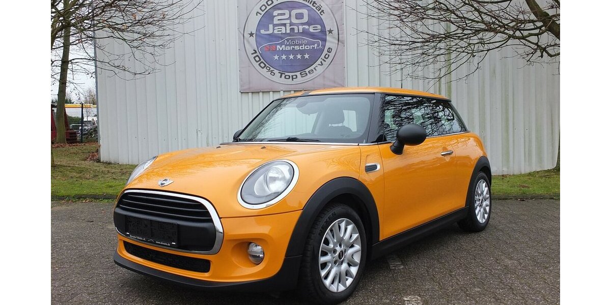 Mini One D KLIMAAUTOMATIK PDC SITZHEIZUNG WINTERREIFEN 122.875 km 8.904 &euro; Köln 50858