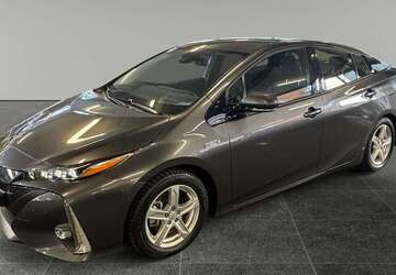 Toyota Prius 32.843 km 24.890 &euro; Düsseldorf 40233