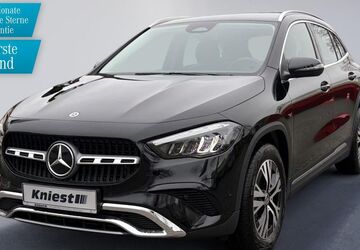 Mercedes-Benz GLA 180 2.848 km 35.480 &euro; Neuss 41464