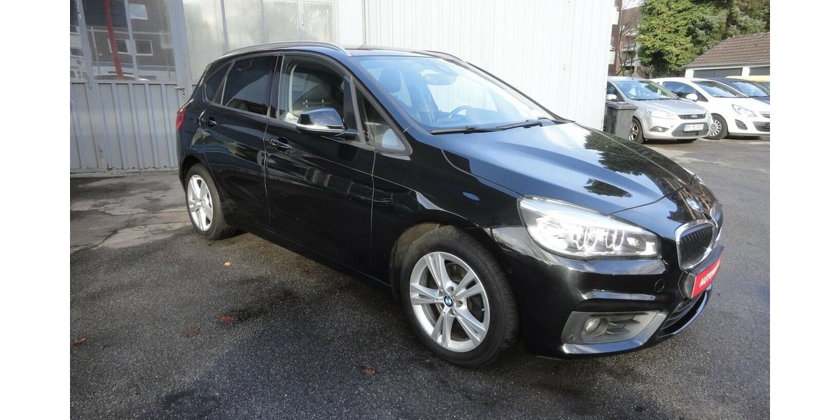 BMW 218 Active Tourer Autom Navi LED Klimatr.PDC SHZ 112.000 km 12.900 &euro; Neuss 41462