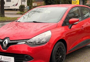 Renault Clio 106.000 km 4.980 &euro; Düsseldorf 40593