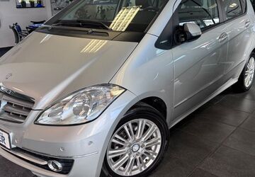 Mercedes-Benz A 180 53.000 km 11.900 &euro; Bergisch-Gladbach 51469