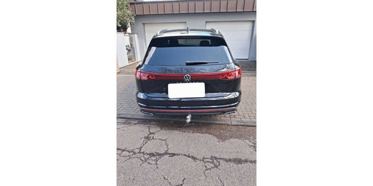 VW Touareg 9.500 km 45.500 &euro; Köln 50767