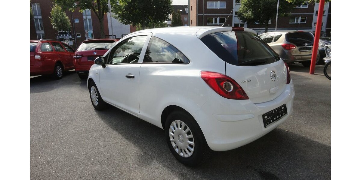 Opel Corsa Selection Klima Kette+TÜV neu S.heft 179.000 km 3.790 &euro; Neuss 41462