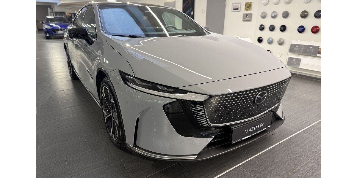 Mazda 6e 5.000 km 37.990 &euro; Erkrath 40699