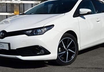Toyota Auris 10.000 km 14.999 &euro; Köln (Ostheim) 51107