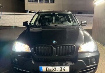 BMW X5 252.000 km 7.800 &euro; Düsseldorf 40599