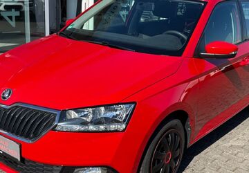 Skoda Fabia 136.936 km 8.000 &euro; Radevormwald 42477