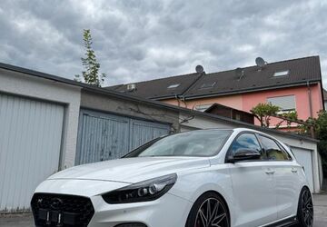 Hyundai i30 99.500 km 18.999 &euro; Solingen 42719