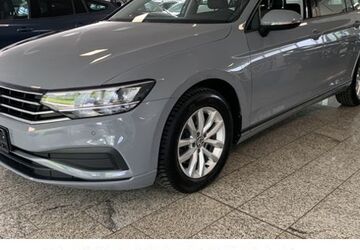 VW Passat Variant 50.000 km 23.450 &euro; Wuppertal 42329