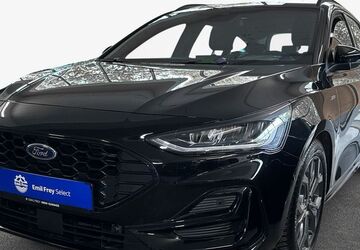 Ford Focus 11.359 km 24.890 &euro; Düsseldorf 40233