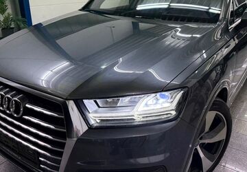 Audi Q7 169.993 km 31.777 &euro; Köln 50829