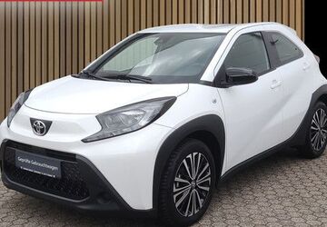 Toyota Aygo (X) 16.825 km 13.990 &euro; Leverkusen 51381