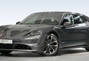 Porsche Taycan 41.965 km 63.790 &euro; Düsseldorf 40468