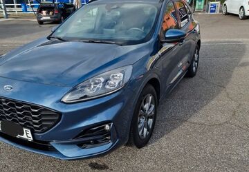 Ford Kuga 59.000 km 22.849 &euro; Köln 51143