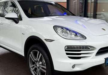 Porsche Cayenne 168.500 km 21.900 &euro; Düsseldorf 40599