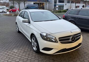 Mercedes-Benz A 180 92.500 km 10.490 &euro; Köln 51147