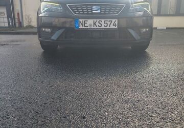 Seat Leon 148.000 km 15.900 &euro; Neuss 41468