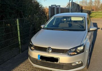 VW Polo 159.000 km 6.800 &euro; Düsseldorf 40217