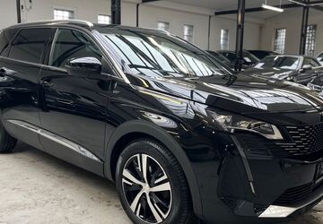 Peugeot 5008 83.000 km 28.870 &euro; Velbert 42551