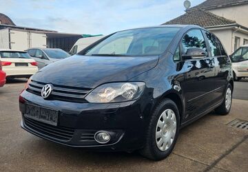 VW Golf 135.500 km 5.300 &euro; Neuss OT Barbaraviertel 41460