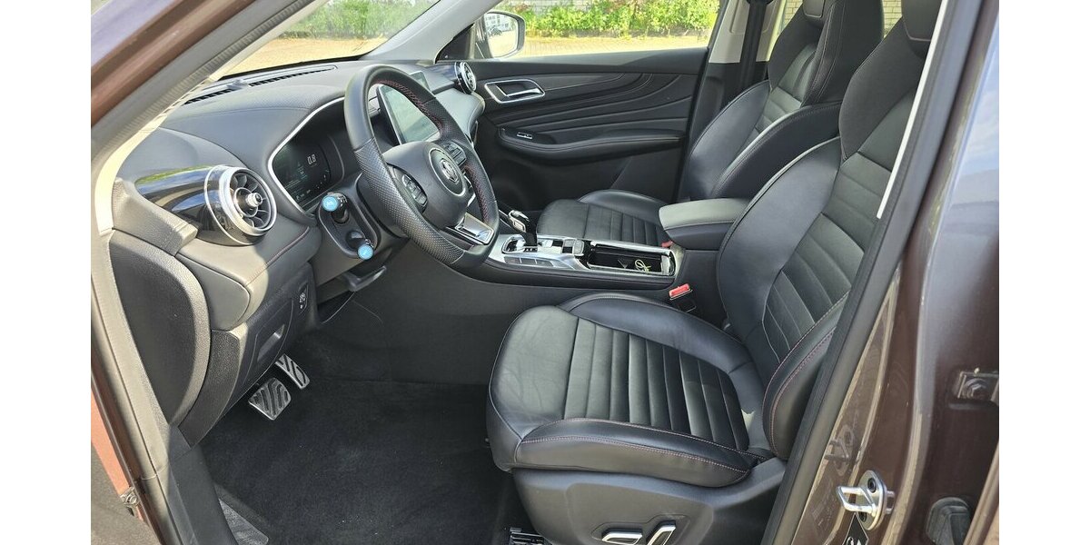 MG HS Luxury Automatik|Schiebedach|Kamera|LED 31.966 km 20.975 &euro; Wermelskirchen 42929
