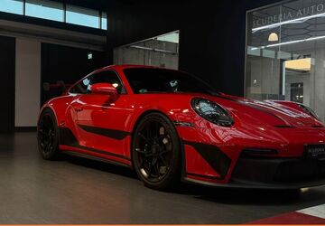 Porsche 992 18.400 km 185.490 &euro; Köln 50829