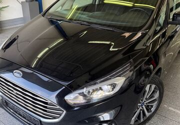 Ford S-Max 152.379 km 18.830 &euro; Köln 50829