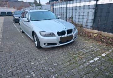 BMW 318 111.946 km 9.000 &euro; Neuss 41462