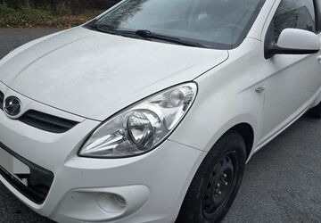 Hyundai i20 160.000 km 2.750 &euro; Wuppertal 42287