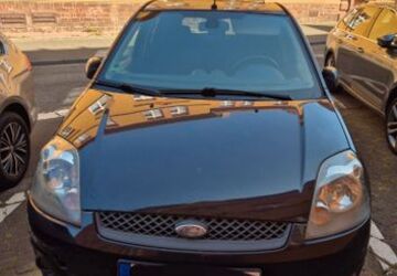 Ford Fiesta 236.000 km 2.899 &euro; Köln 51103