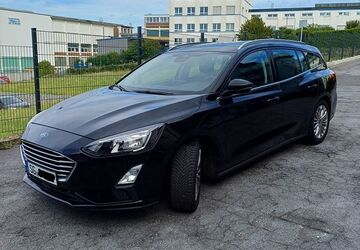 Ford Focus 121.000 km 10.600 &euro; Solingen 42659