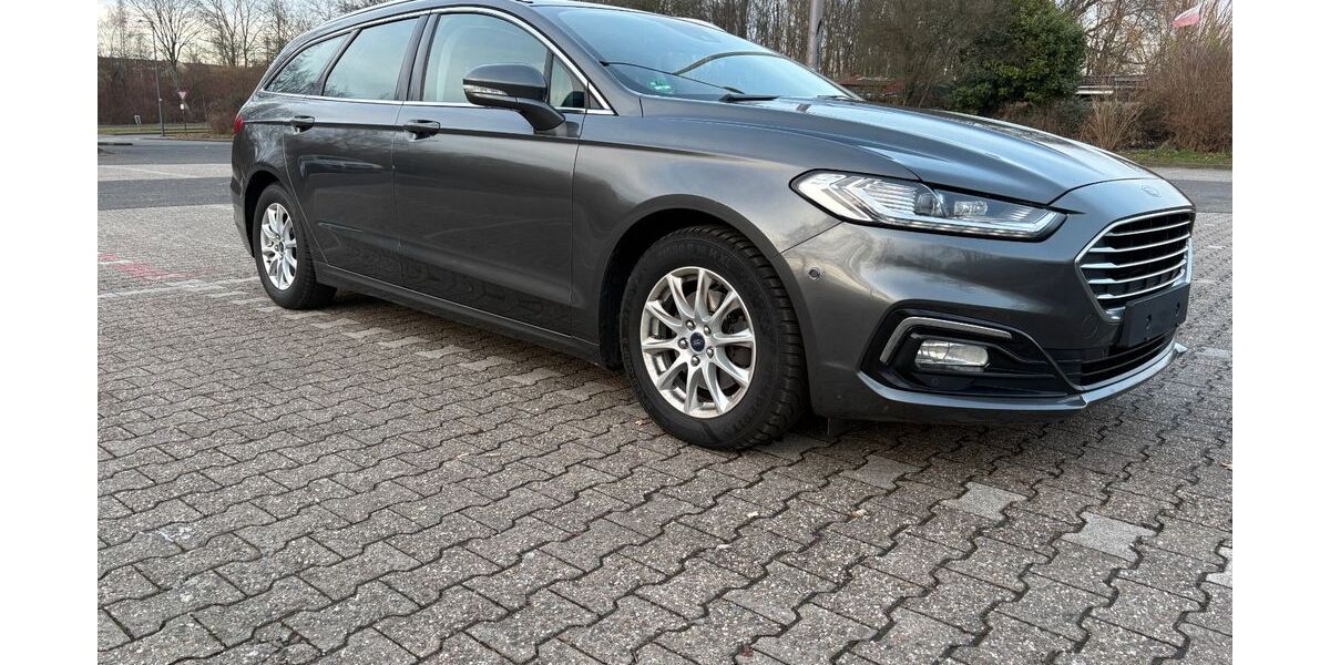 Ford Mondeo 250.395 km 6.200 &euro; Köln 50767
