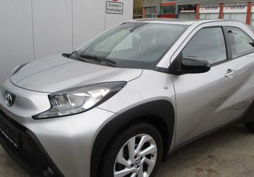 Toyota Aygo (X) 57.518 km 11.370 &euro; Köln 51105