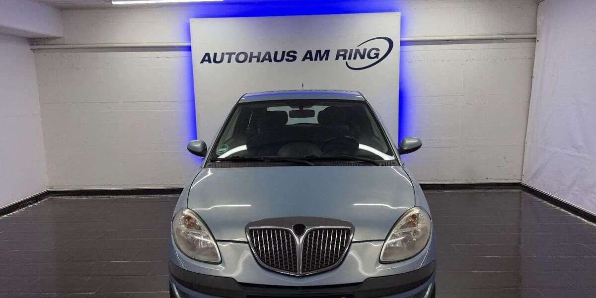 Lancia Ypsilon 118.355 km 2.999 &euro; Ratingen 40878