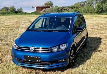 VW Touran 106.000 km 19.500 &euro; Köln 51107