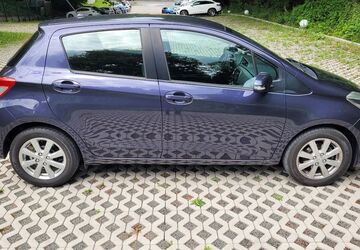 Toyota Yaris 75.839 km 7.300 &euro; Solingen 42719