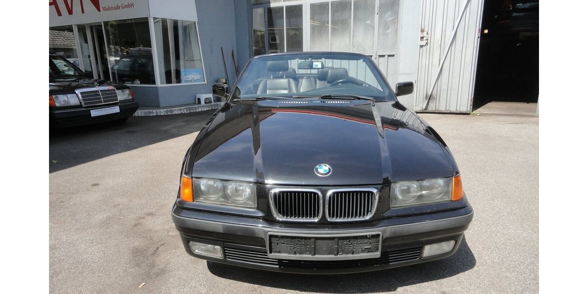 BMW 318i Exclusiv Edition Klimatr.Leder SHZ PDC 220.000 km 5.900 &euro; Neuss 41462