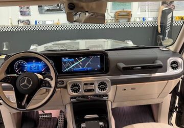 Mercedes-Benz G 450 9.800 km 164.900 &euro; Köln 51069
