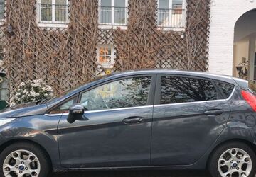 Ford Fiesta 254.900 km 2.950 &euro; Köln 50769