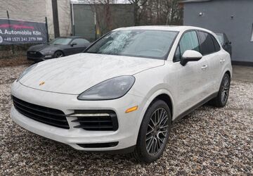 Porsche Cayenne 68.000 km 58.850 &euro; Köln 51061