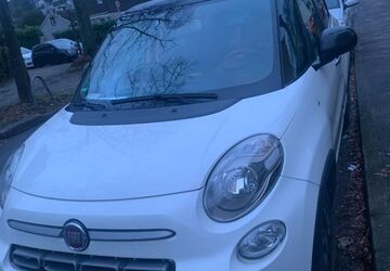 Fiat 500L Cross 37.000 km 12.500 &euro; Düsseldorf 40468