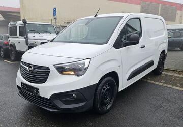 Opel Combo 108.990 km 8.999 &euro; Hilden 40724
