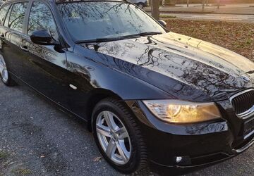 BMW 318 84.000 km 7.999 &euro; Köln 51107