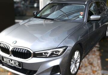 BMW 318 85.208 km 26.490 &euro; Köln 51145