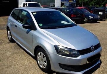 VW Polo 95.000 km 6.450 &euro; Düsseldorf 40219