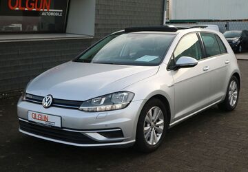 VW Golf 111.345 km 14.990 &euro; Neuss 41469